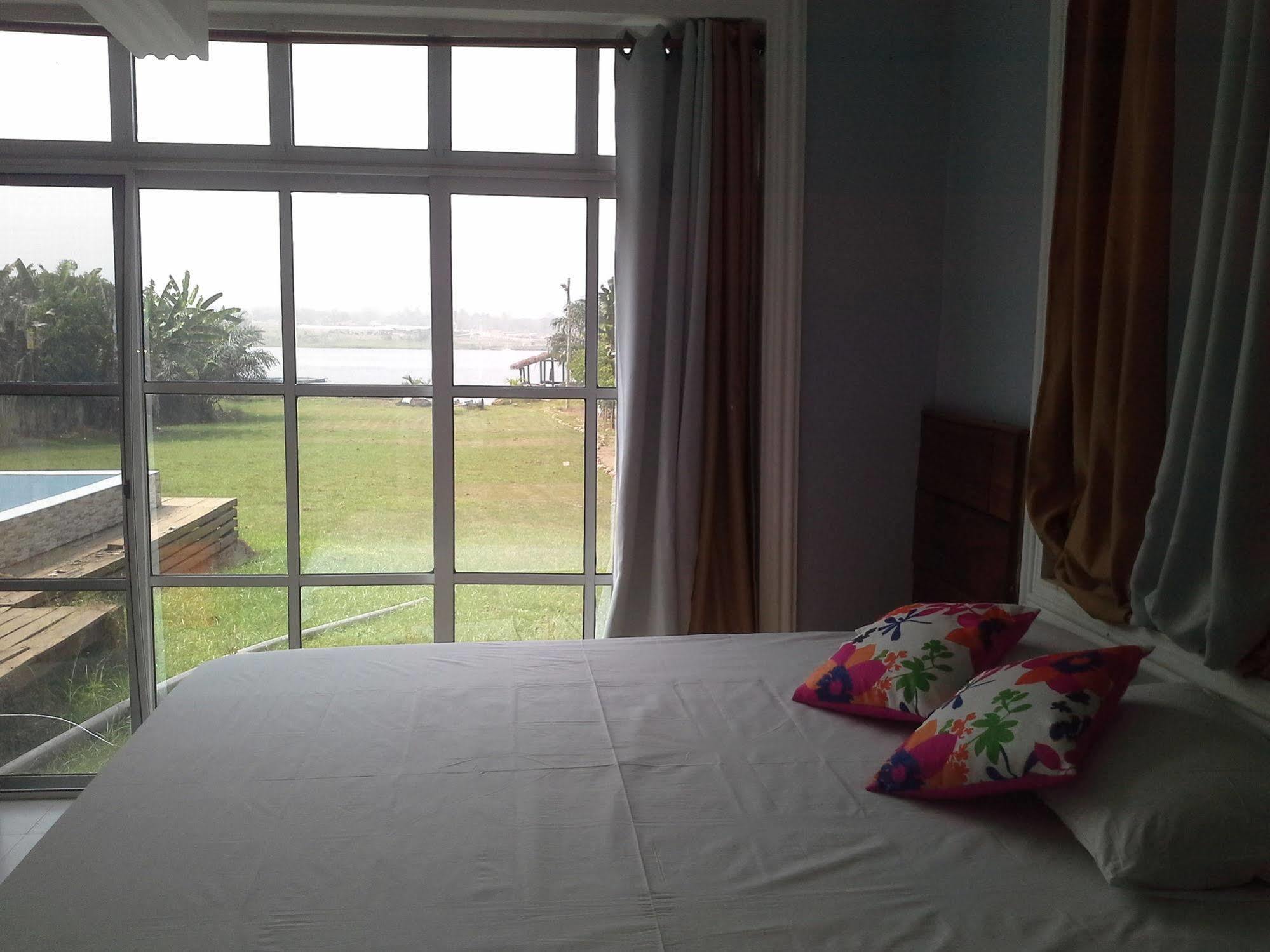 Volta Hotel Akosombo Exteriör bild
