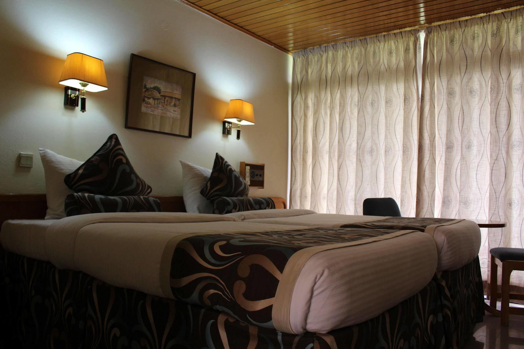 Volta Hotel Akosombo Exteriör bild